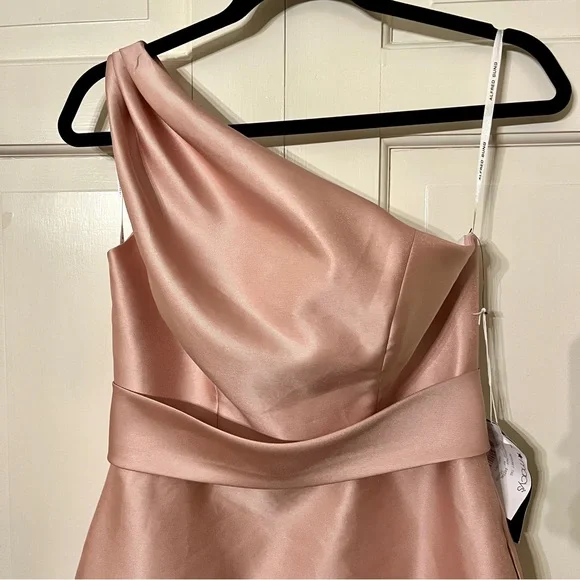 Alfred Sung Draped One-Shoulder Satin Maxi Dress Pockets Toasted Sugar 4 AS‎ IS - Picture 5 of 16